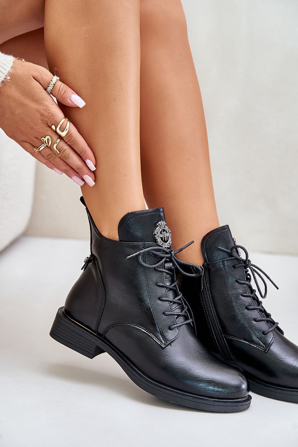 Elegant Eco Leather Boots with Insulation - Sizes EU 36-41, Comfortable & Stylish Everyday Wear