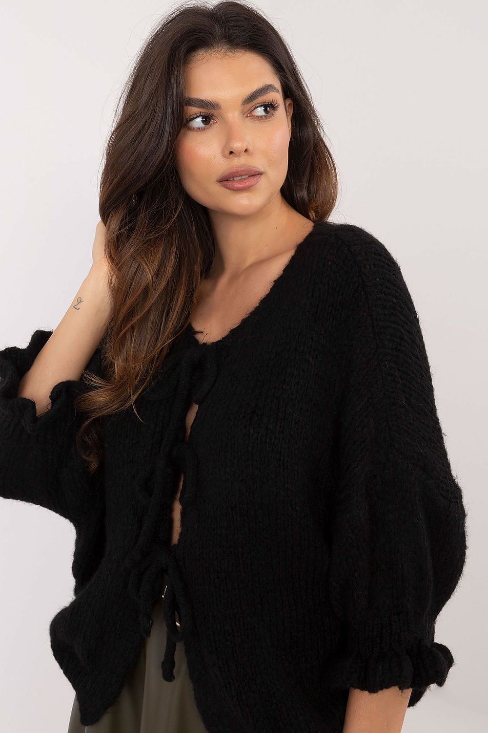 Elegant Women's Casual Cardigan Sweater with Three-Tie Binding and 3/4 Sleeves by Italy Moda
