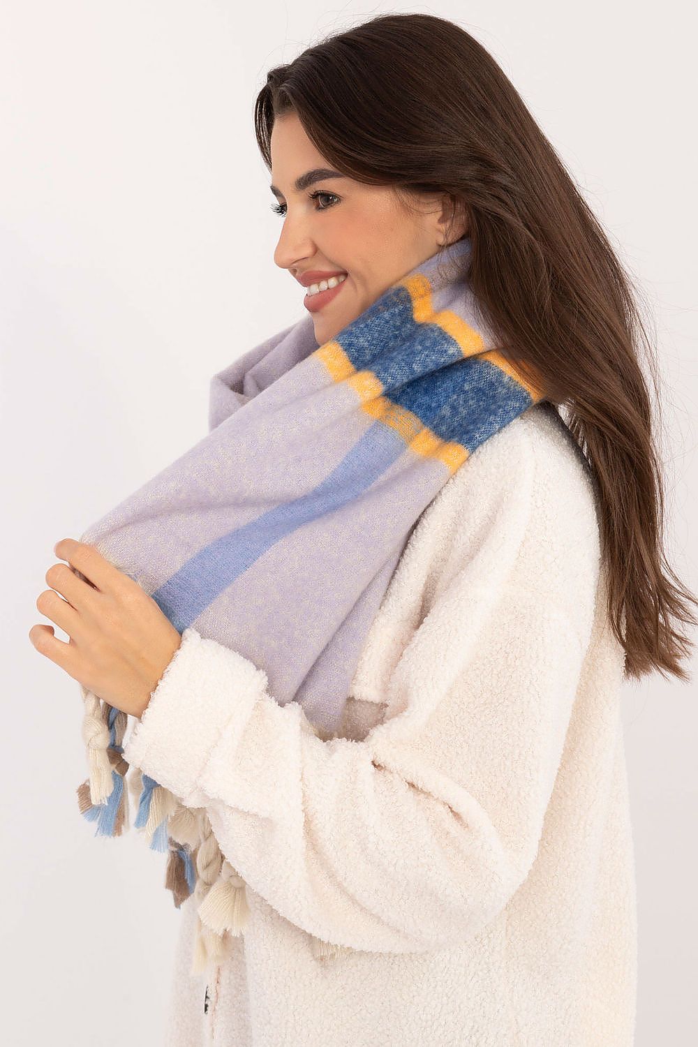 Elegant 180cm Long Check Pattern Polyester Scarf with Tassels for Winter Warmth