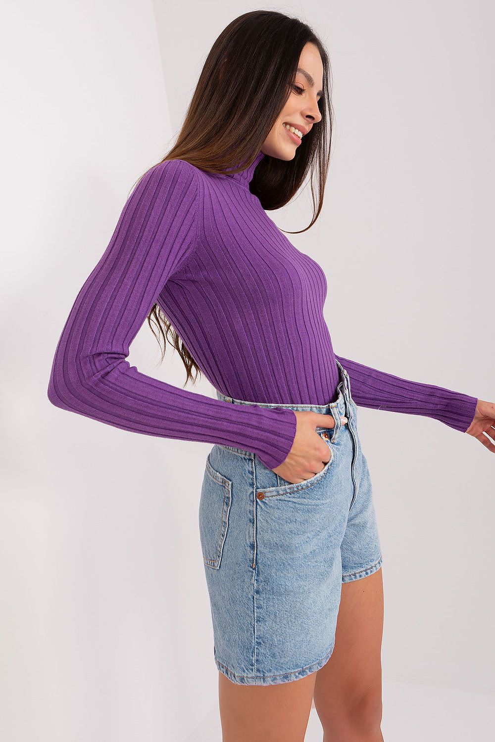 Luxury Viscose Turtleneck Sweater with Ribbed Fabric - Elegant Comfort for Work and Everyday Wear