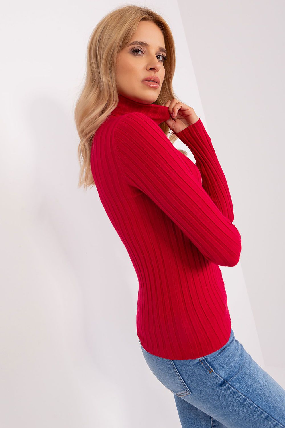 Luxury Viscose Turtleneck Sweater with Ribbed Fabric - Elegant Comfort for Work and Everyday Wear