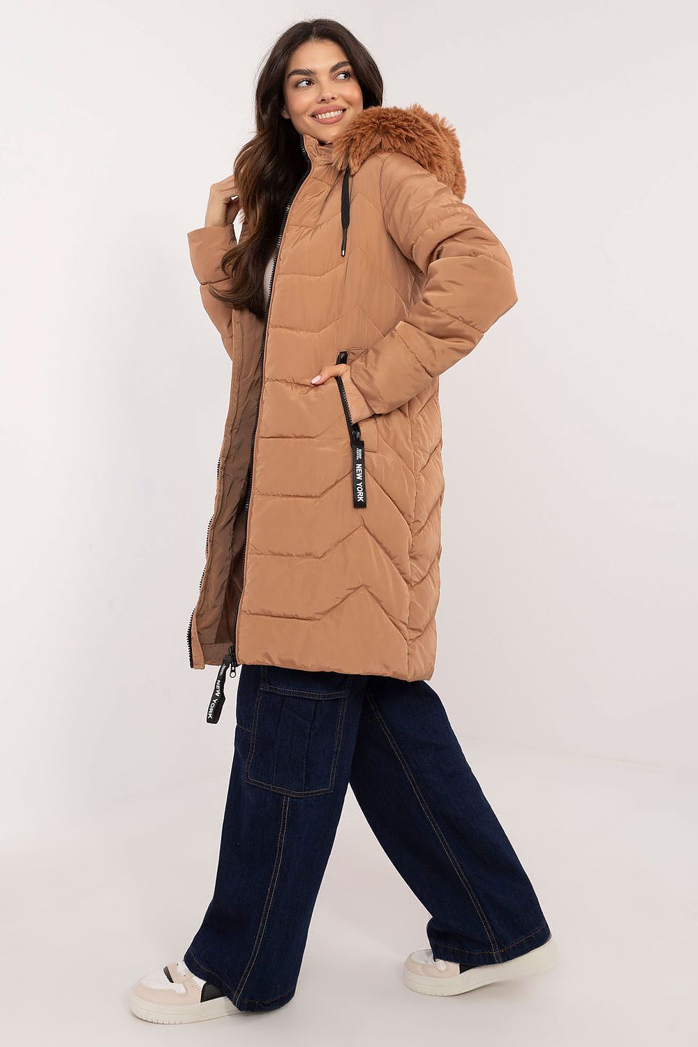 Luxury Women's Quilted Down Jacket with Detachable Fur Hood, Sizes S-XXL for Autumn/Winter