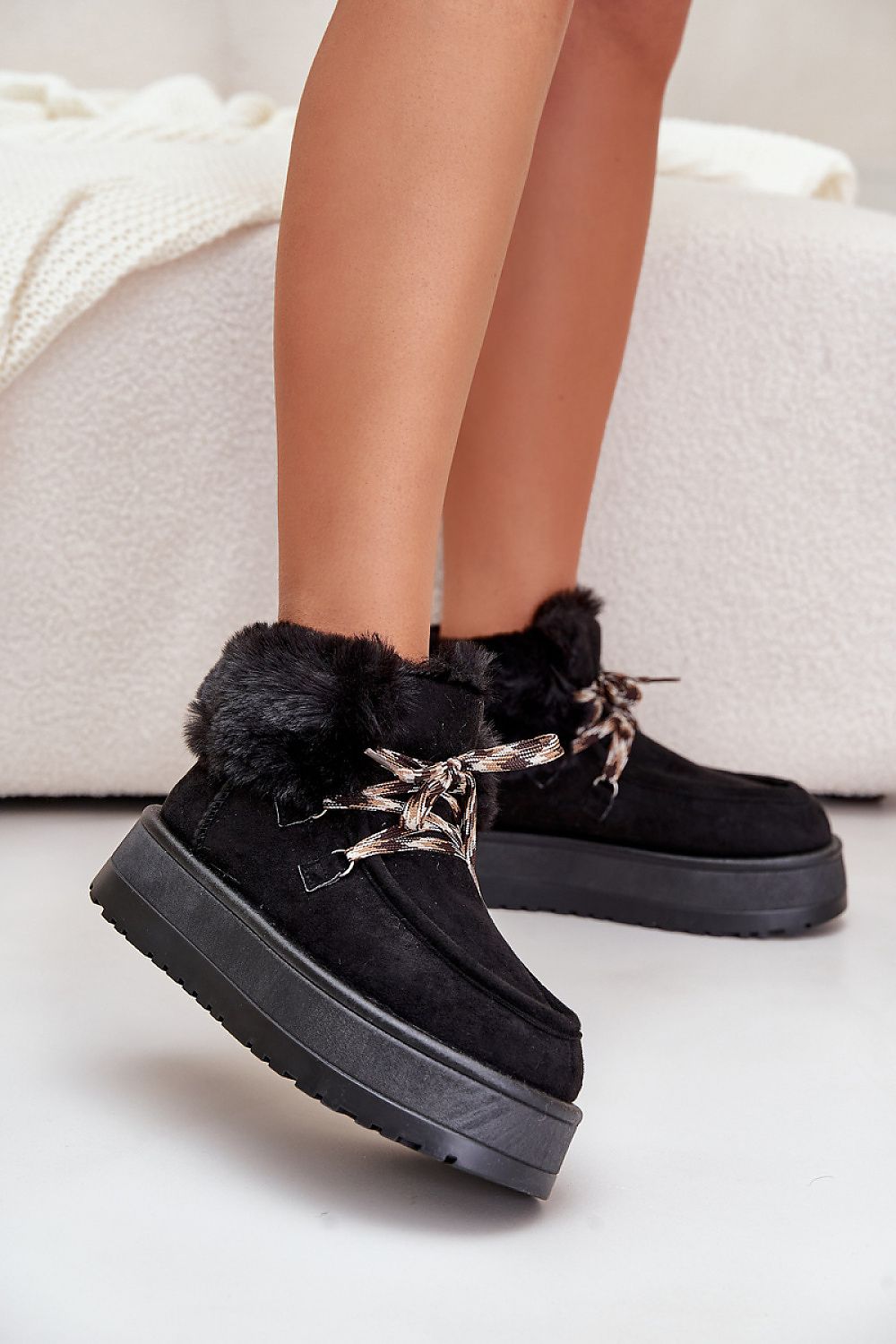 Luxury Women's Eco Suede Snow Boots with Fur Lining, Sizes EU 36-41, Perfect for Winter Outings