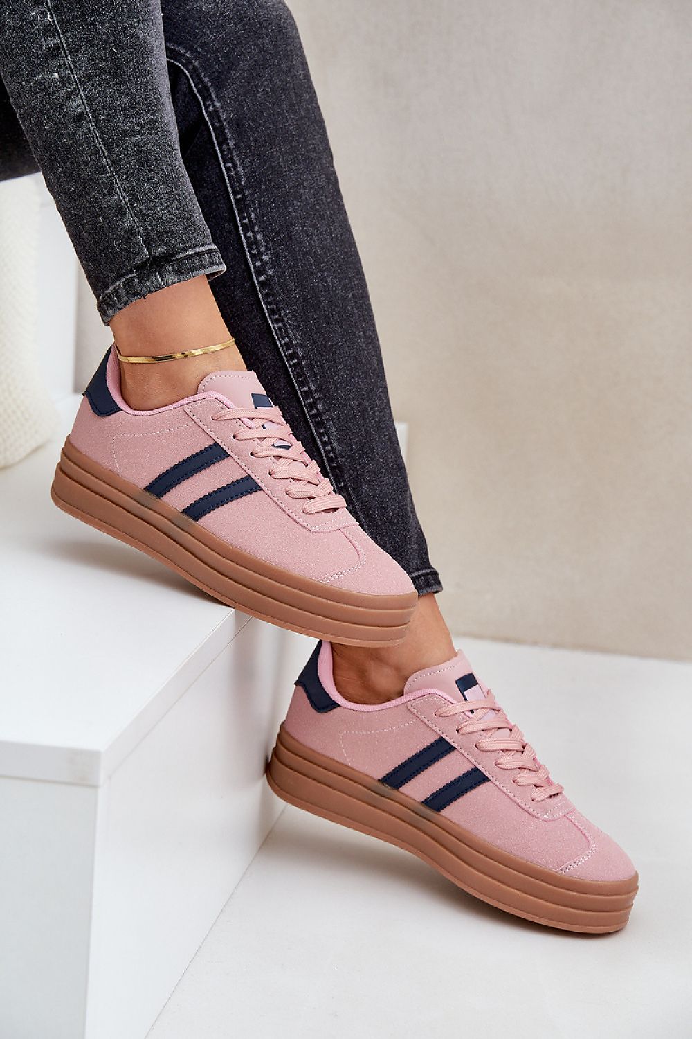 Women's Stylish Platform Sneakers with Comfort Insole, EU Size 36-41, Modern Design