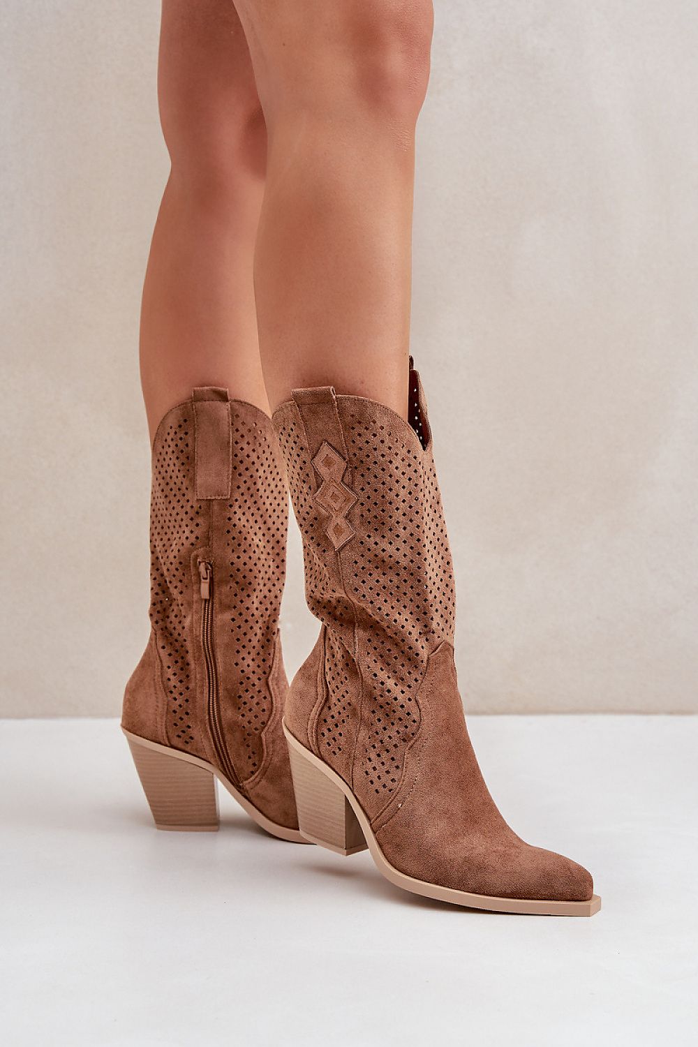 Elegant Women's Cowboy Boots with 7.5cm Heel - EU Sizes 36-41 | Slip-On with Zipper Closure