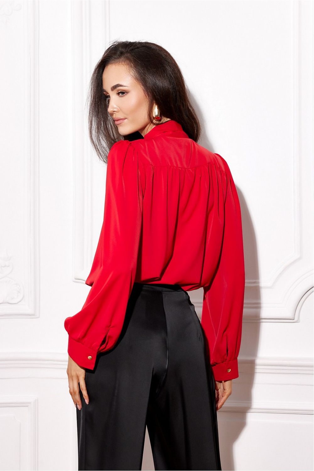 Elegant Roco Fashion Blouse with Long Puffy Sleeves and Decorative Tie – EU 36-42 | US 4-10