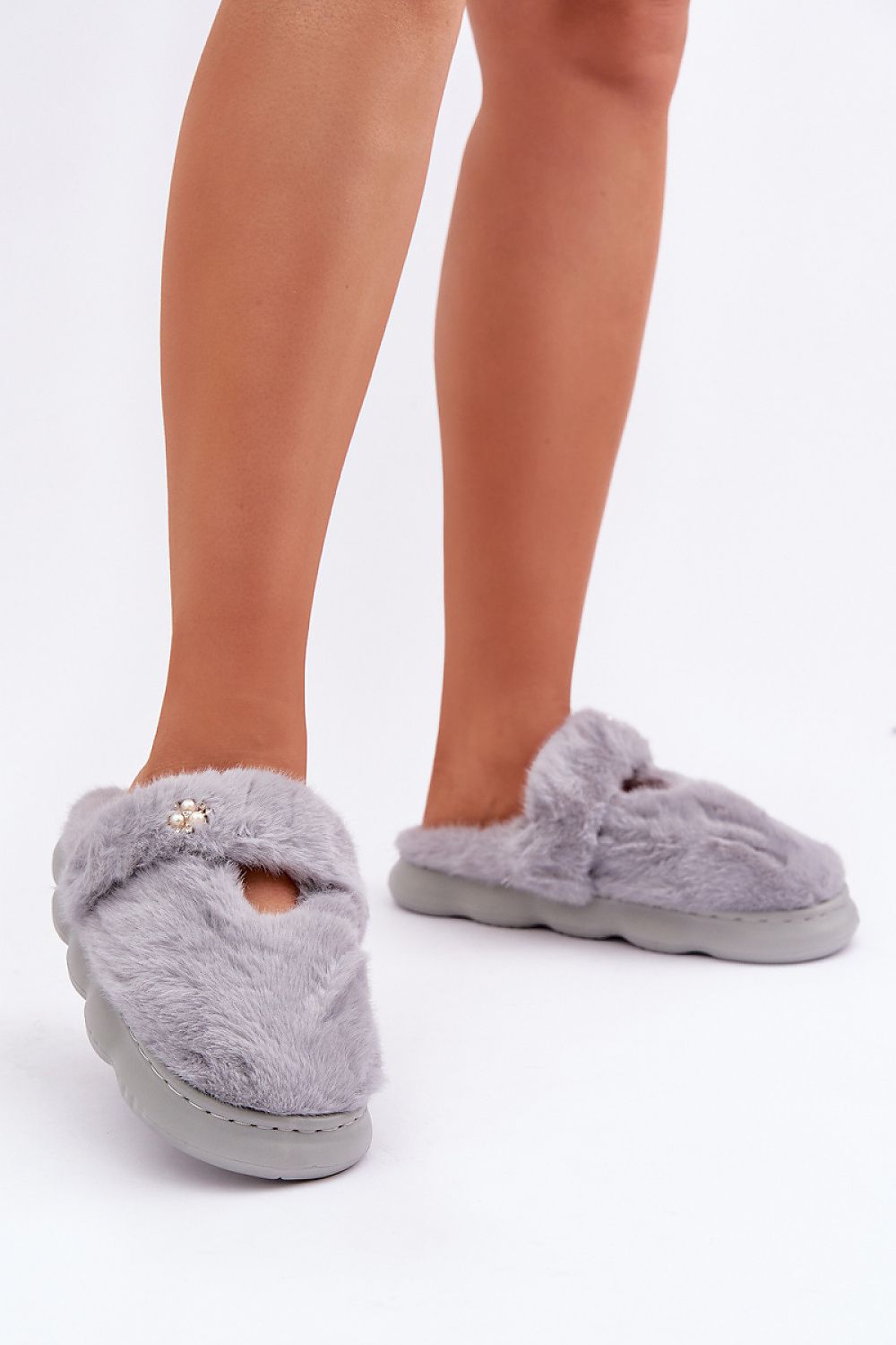 Luxury Women's Fur Slippers with Back Strap & Elegant Brooch - EU 36/37, 38/39, 40/41 | US 6, 7.5/8, 10