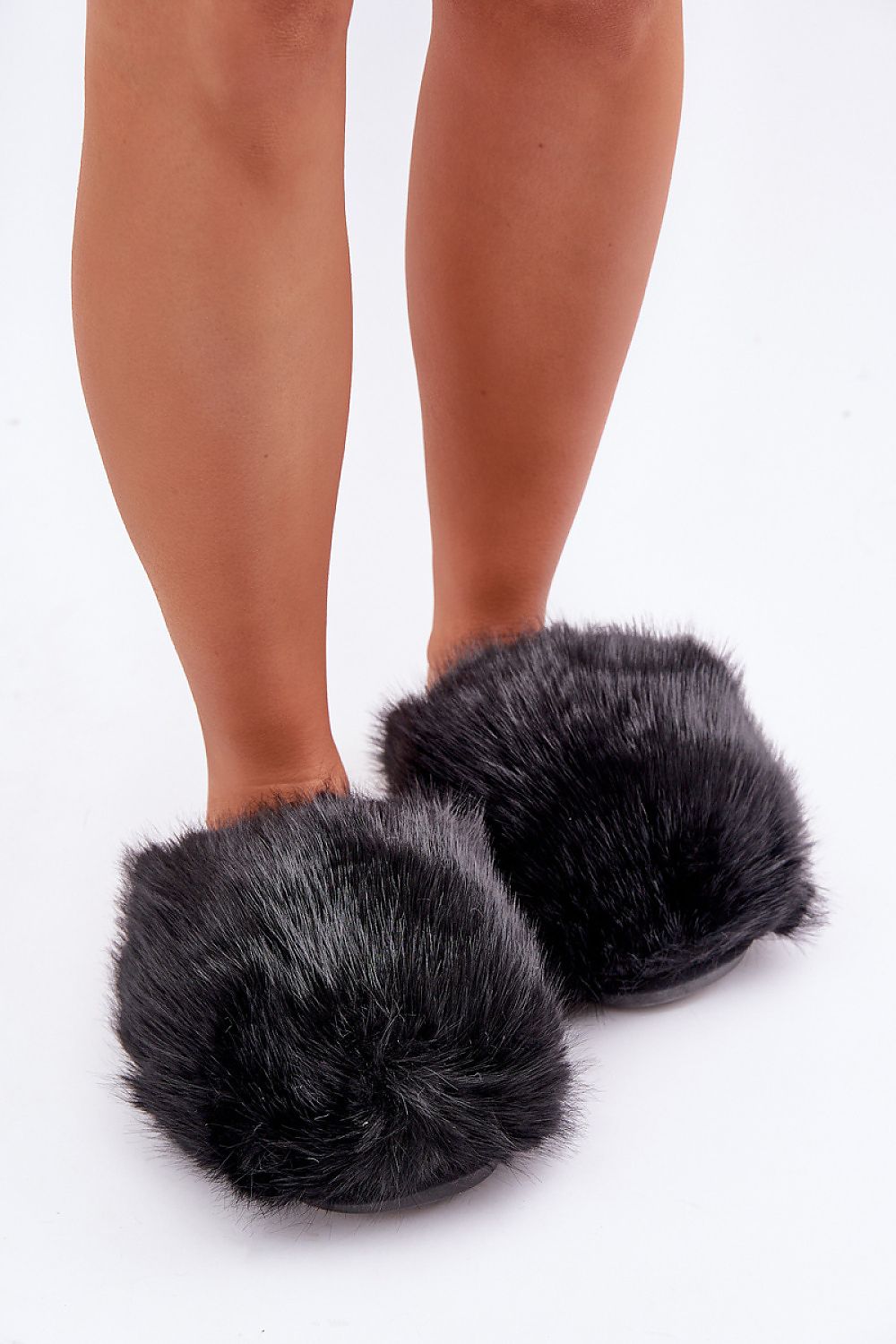 Luxury Women’s Fluffy Fur Slippers EU 36/37 | US 6 - Warm Covered Toe Comfort for Winter Nights