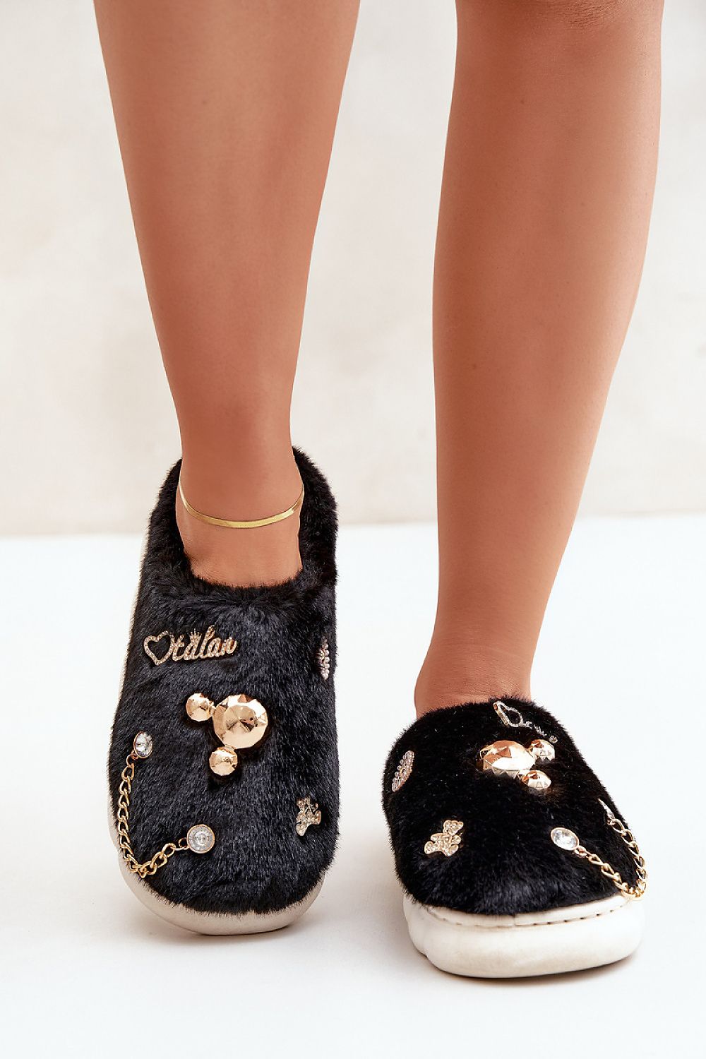 Luxury Women's Fur Slippers with Embellishments, EU 36/37 - 40/41 | US 6 - 10, Soft & Warm Comfort