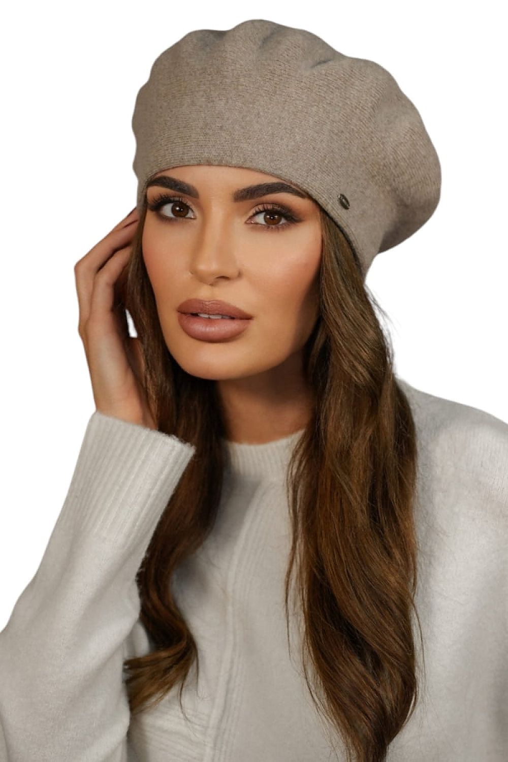 Premium Elegant Kamea Women's Wool Beret in Rich Burgundy, Classic Winter Accessory