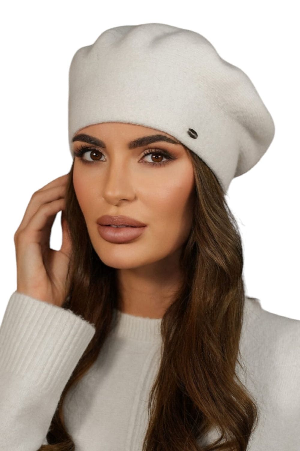 Premium Elegant Kamea Women's Wool Beret in Rich Burgundy, Classic Winter Accessory