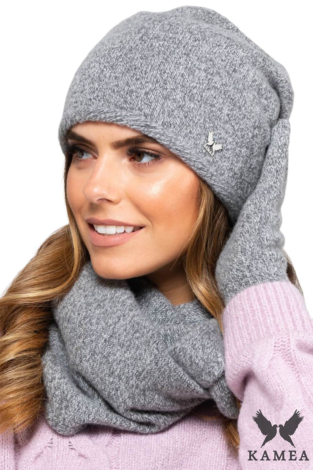 Premium Kamea Women's Denim Wool Hat with Elegant Brim and Silver Emblem