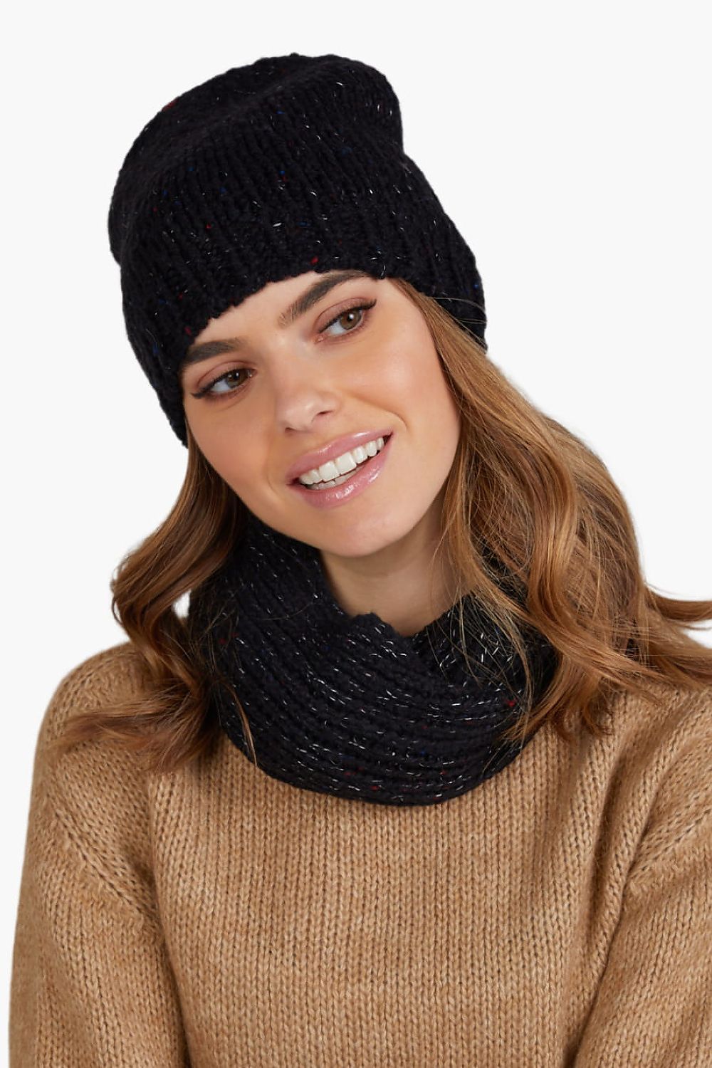 Premium Ameli Black Hat And Scarf Set - Comfortable, Warm, Elegant Winter Accessory