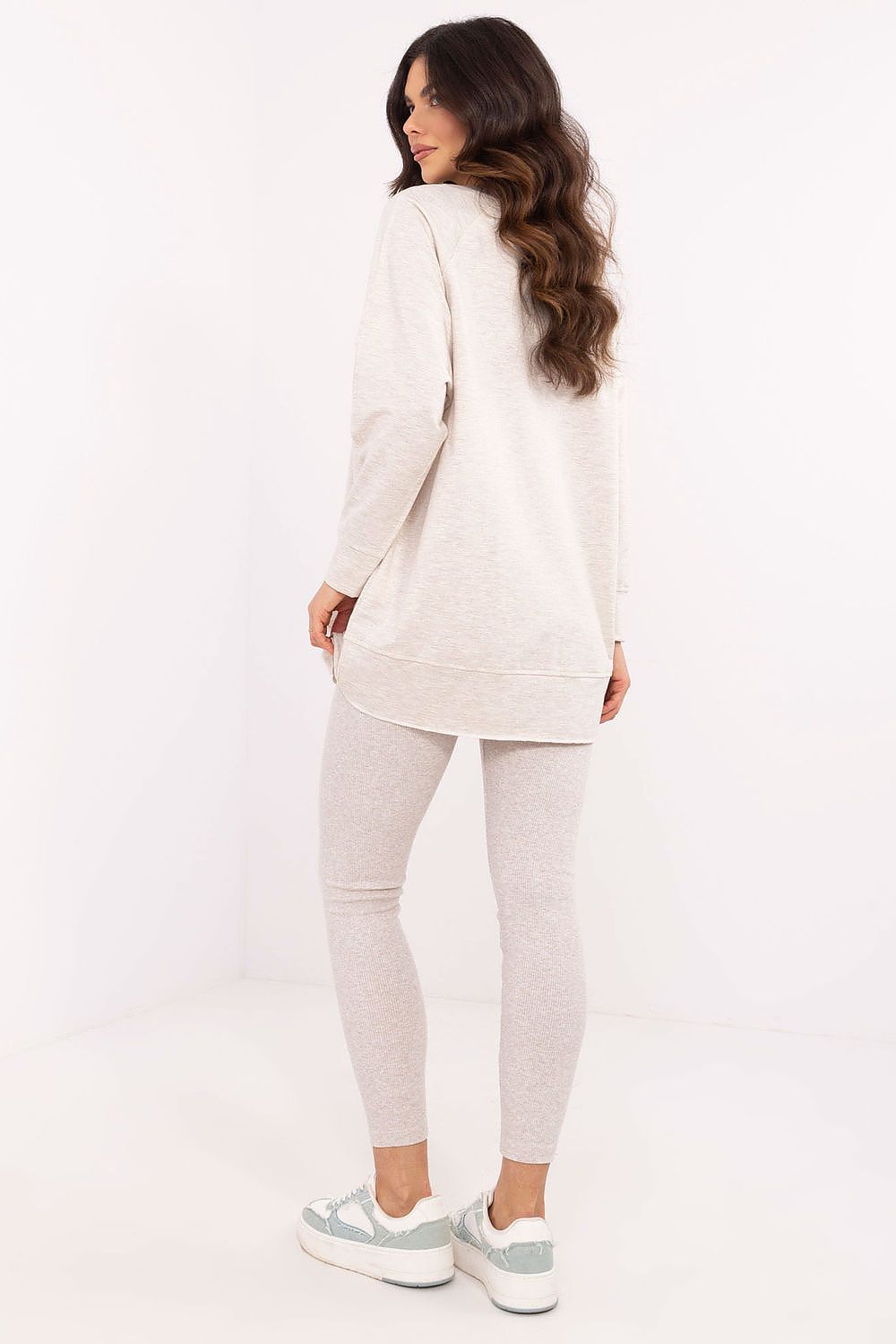 Luxury Women's Set: Comfort Sweatshirt & High Waist Leggings, EU Size 0 - Factory Price