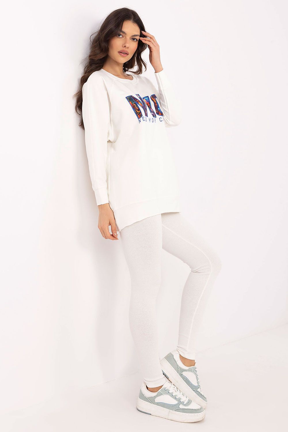 Luxury Women's Set: Comfort Sweatshirt & High Waist Leggings, EU Size 0 - Factory Price