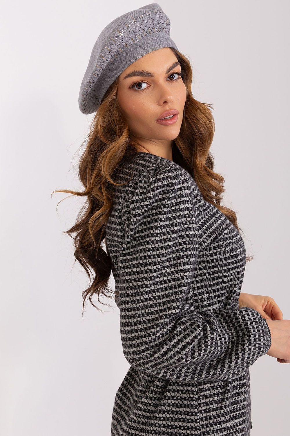 Elegant Shiny Beret Hat for Women – Soft Acrylic, Cotton & Cashmere Blend, Stylish Accessory