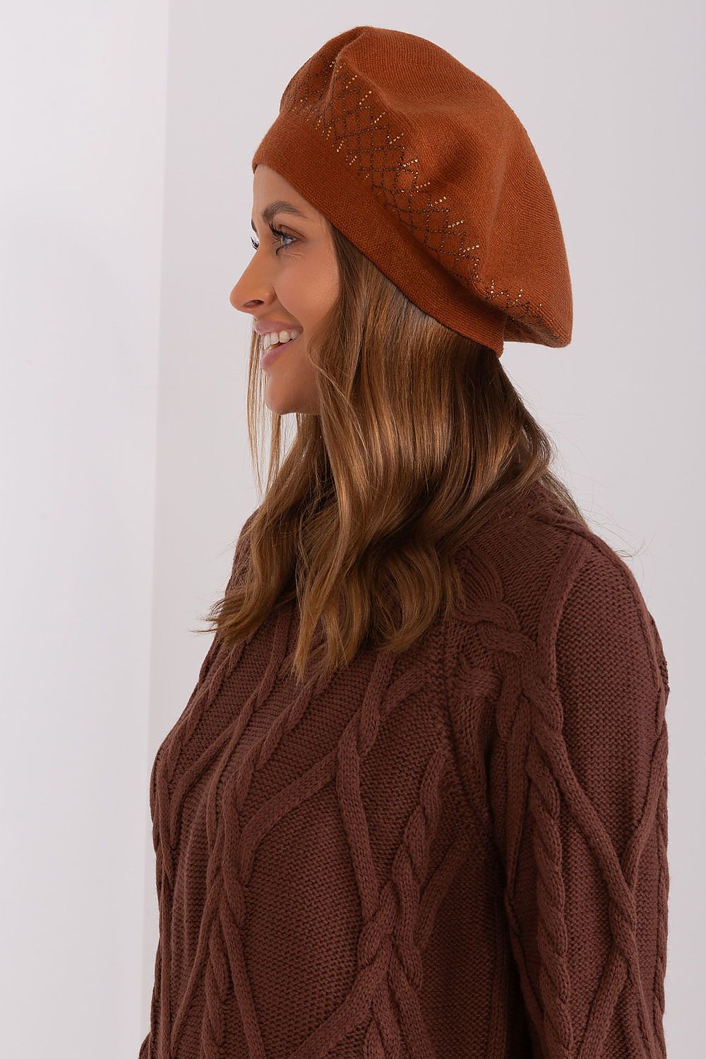 Elegant Shiny Beret Hat for Women – Soft Acrylic, Cotton & Cashmere Blend, Stylish Accessory
