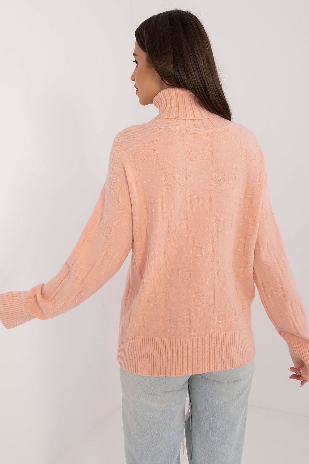 Elegant Long Sleeve Jumper with Decorative Cuffs and Distinctive Print - Classic Round Neck Sweater