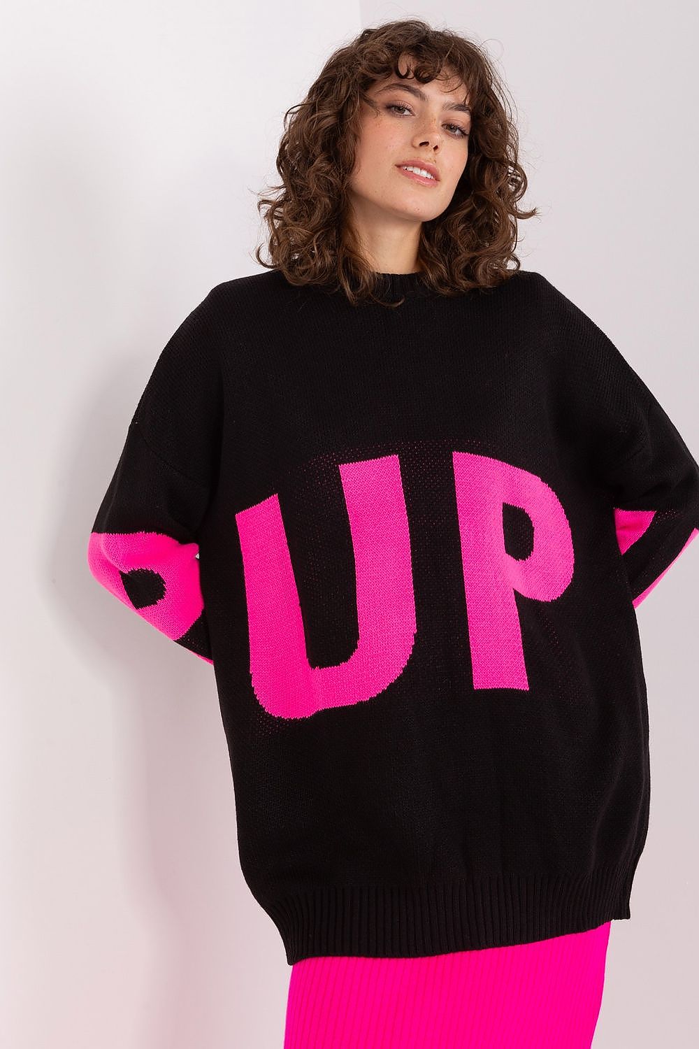 Elegant Women's Long Casual Sweater in Acrylic & Wool Blend – Available in EU Sizes 0