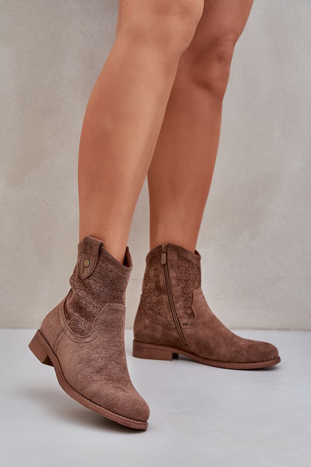 Elegant Eco Suede Boots with Lace Detail and Zipper - Sizes EU 36 to 41 - Comfort Wear