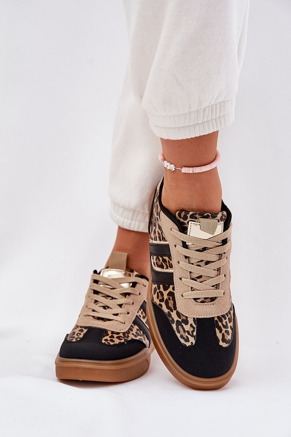 Eco-Friendly Women's Low-Top Sneakers in Sizes EU 36-41 with Comfortable Foam Insoles