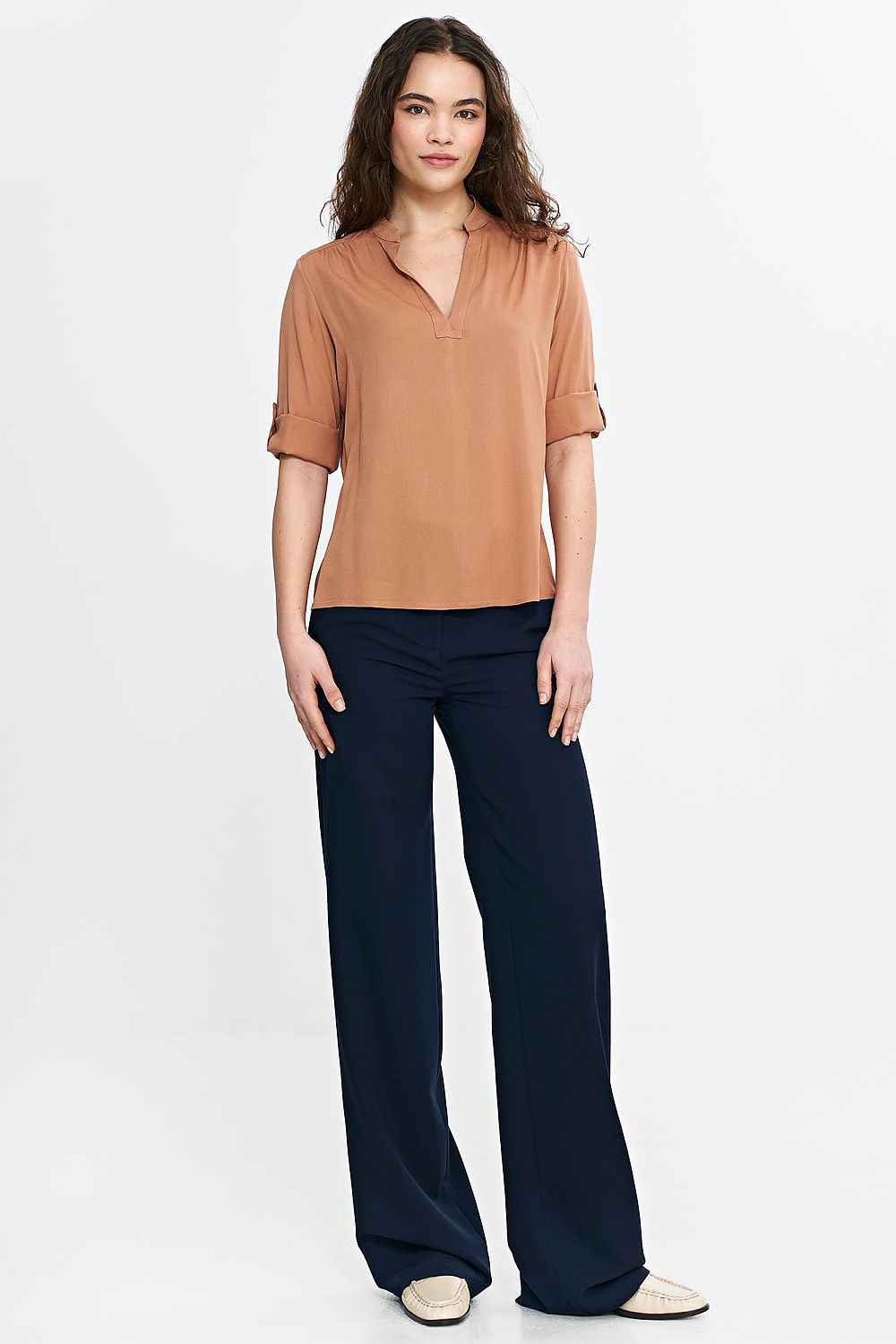 Elegant Light Viscose Blouse with Adjustable Cuffed Sleeves - Sizes EU 36-42