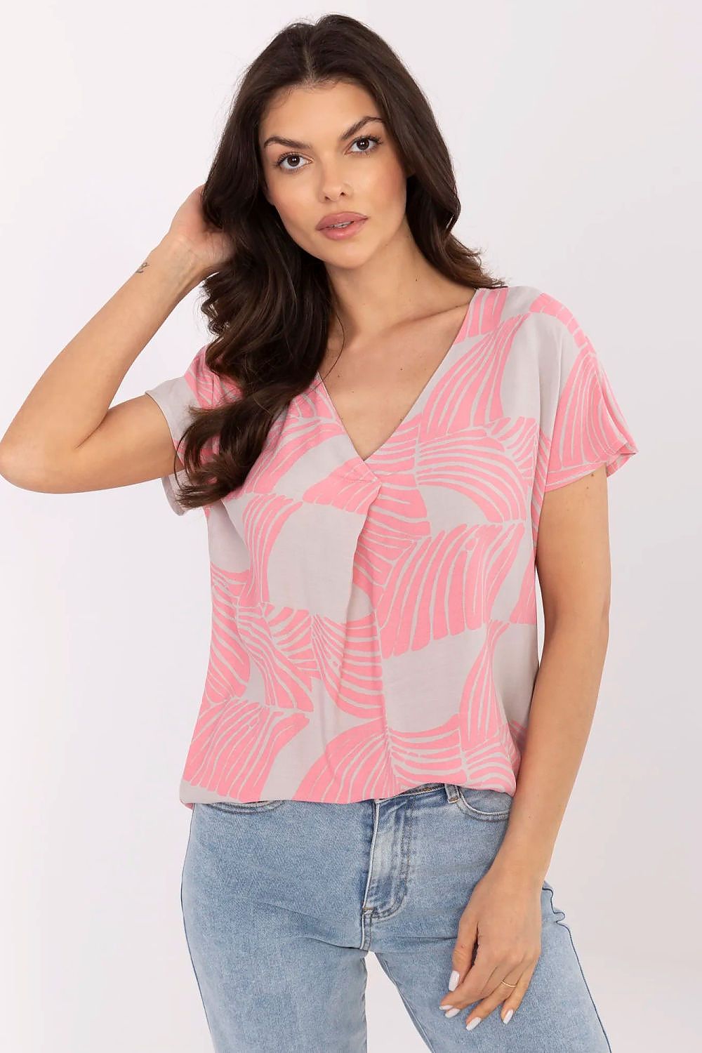 Elegant V-Neck Printed Blouse in Soft Viscose – Comfortable Everyday Style by Sublevel