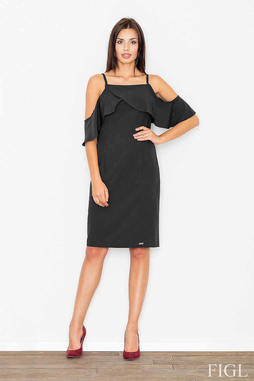 Chic Figl Daydress with Frills - Soft Knitwear, Shoulder-Revealing Style, Available in Various Colours