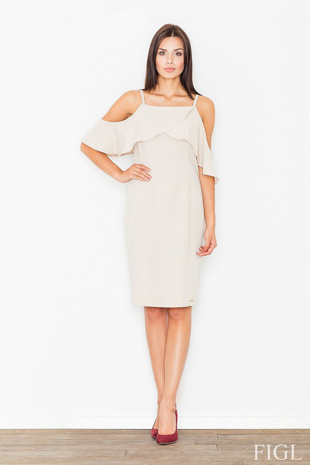 Chic Figl Daydress with Frills - Soft Knitwear, Shoulder-Revealing Style, Available in Various Colours