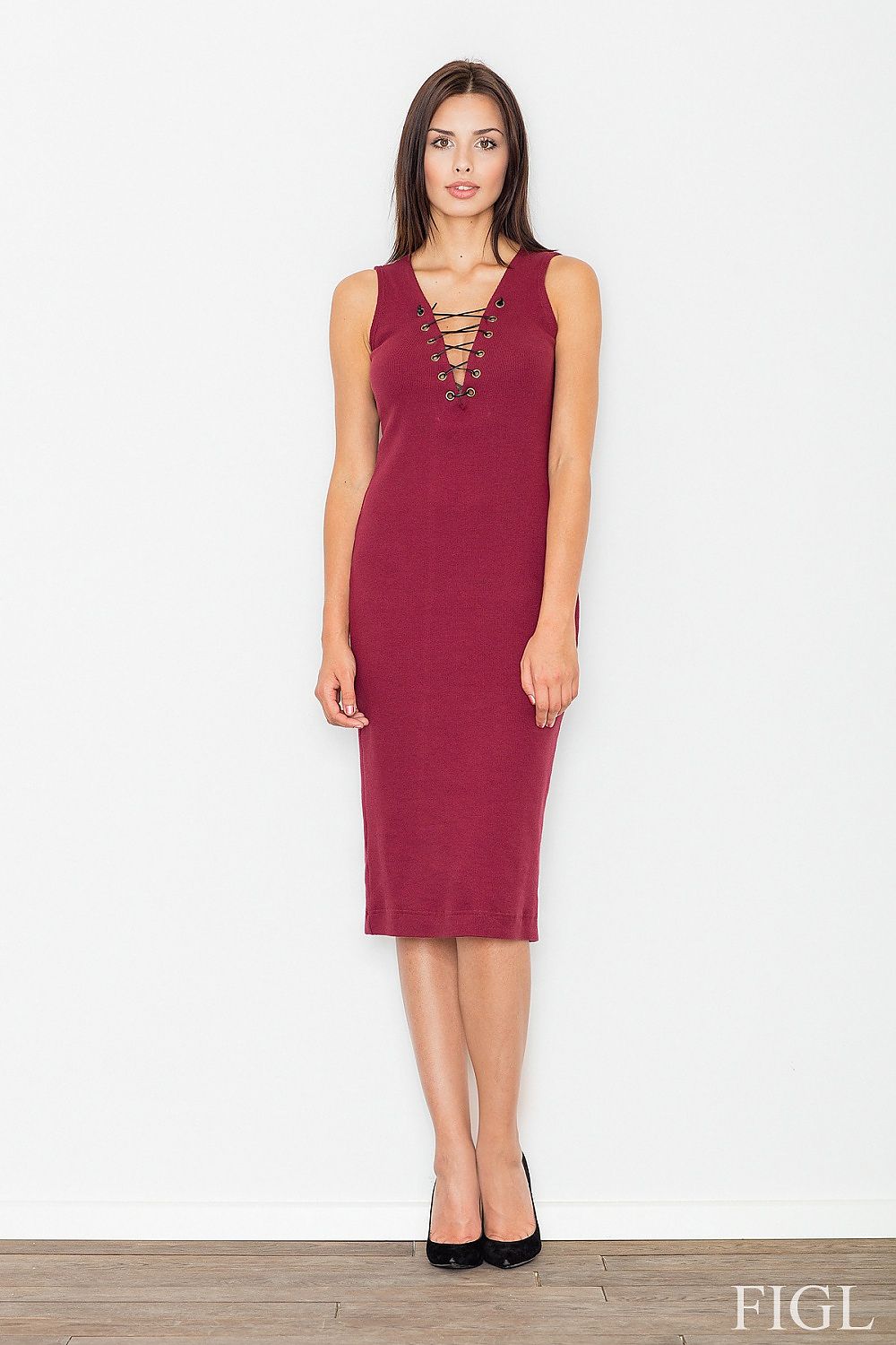 Chic Figl Evening Dress in Smooth Cotton Knitwear – Flattering Silhouette & Elegant Neckline