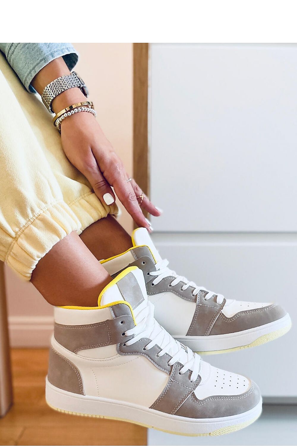 Inello Women's Lace-Up Ankle Sneakers in Eco-Leather – Stylish and Comfy Everyday Footwear
