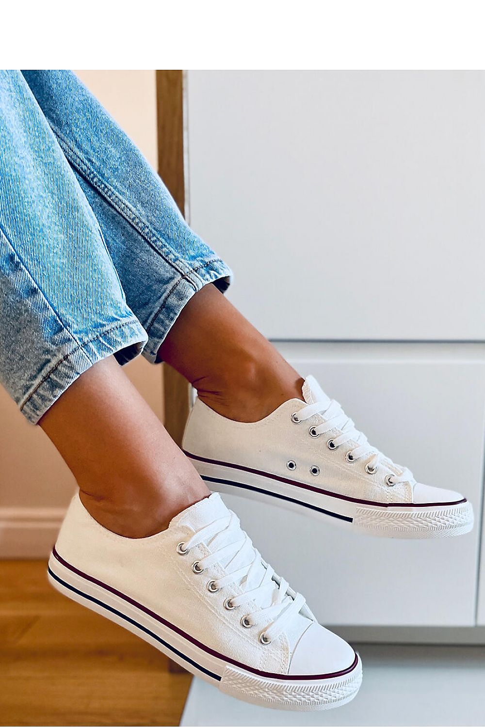 Inello Women's Classic Sneakers in Trendy Colours - Comfortable Rubber Sole Design