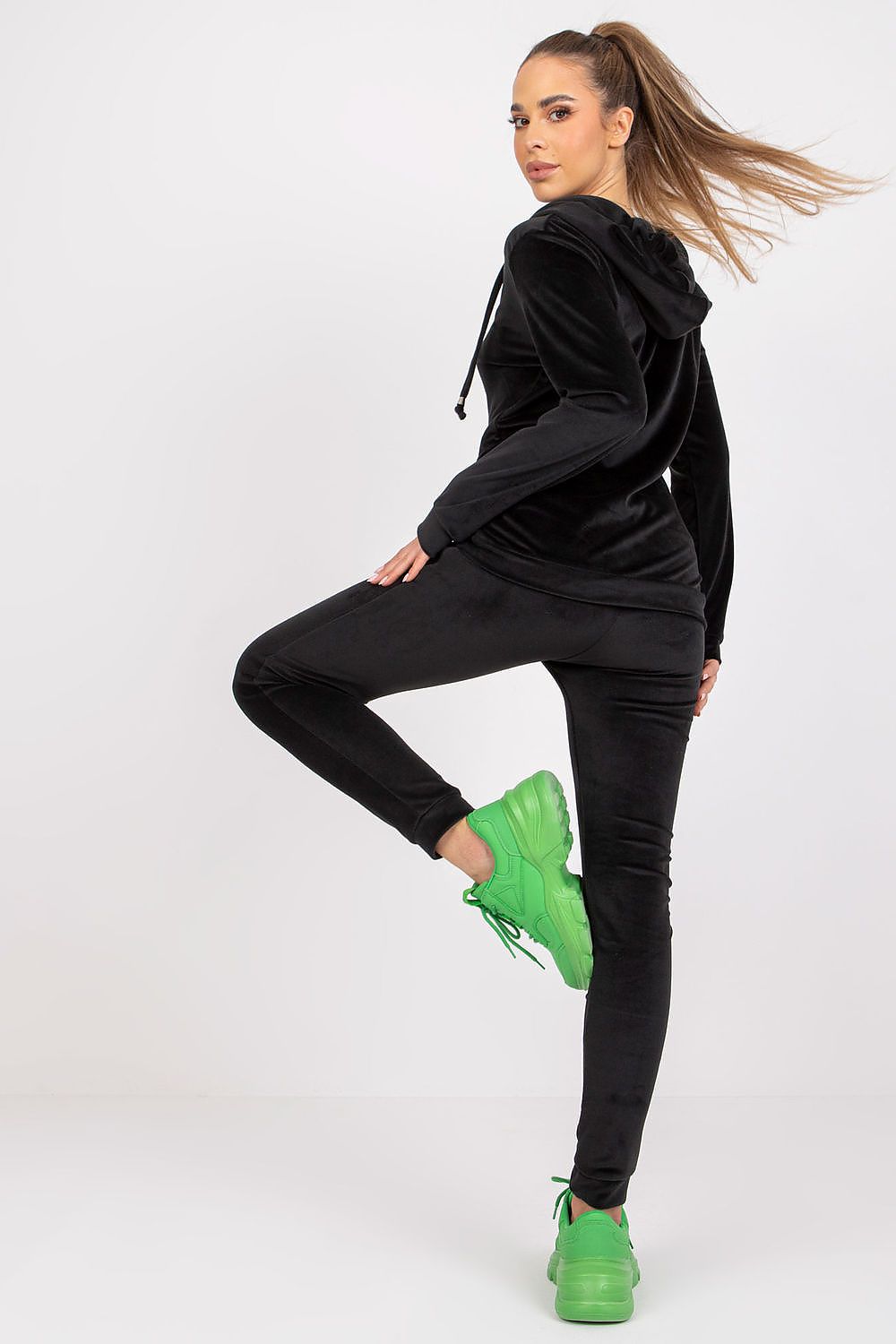 Luxurious Velour Loungewear Set: Hooded Sweatshirt & Long Pants with Pockets