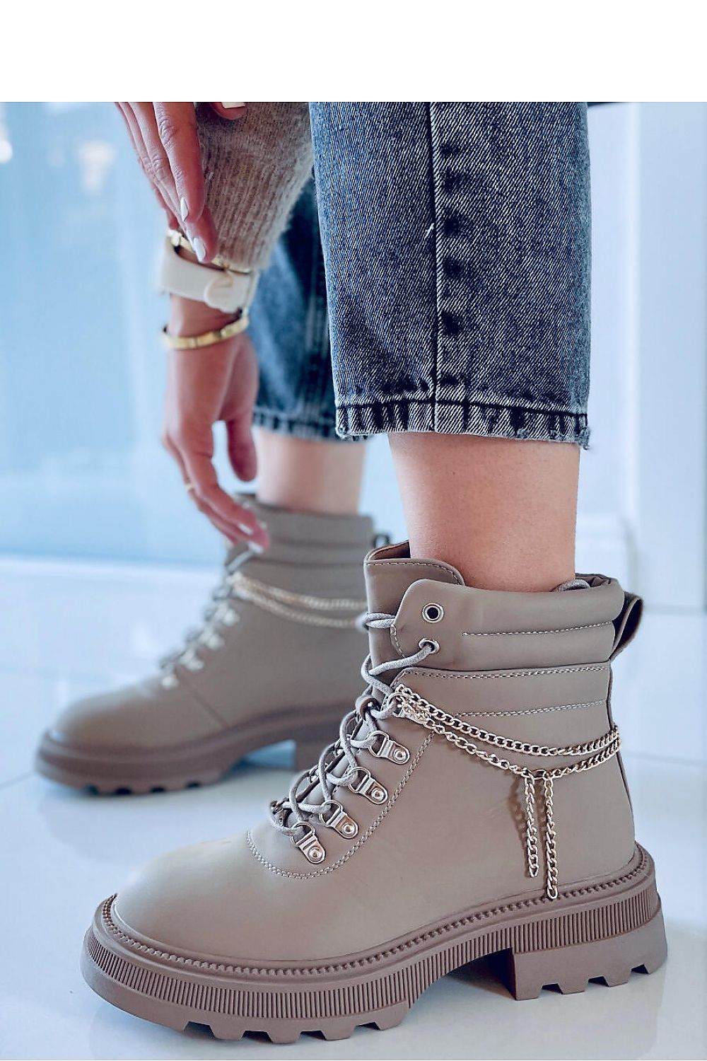 Inello Women's Lace-Up Trapper Boots with Chain Detail and Soft Fur Lining
