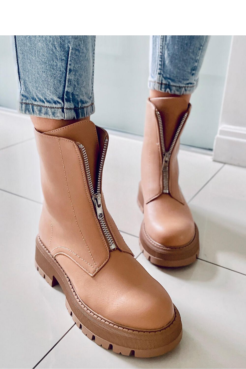 Inello Women's Military-Inspired Boots with Silver Zipper and Fur Lining - 5cm Heel