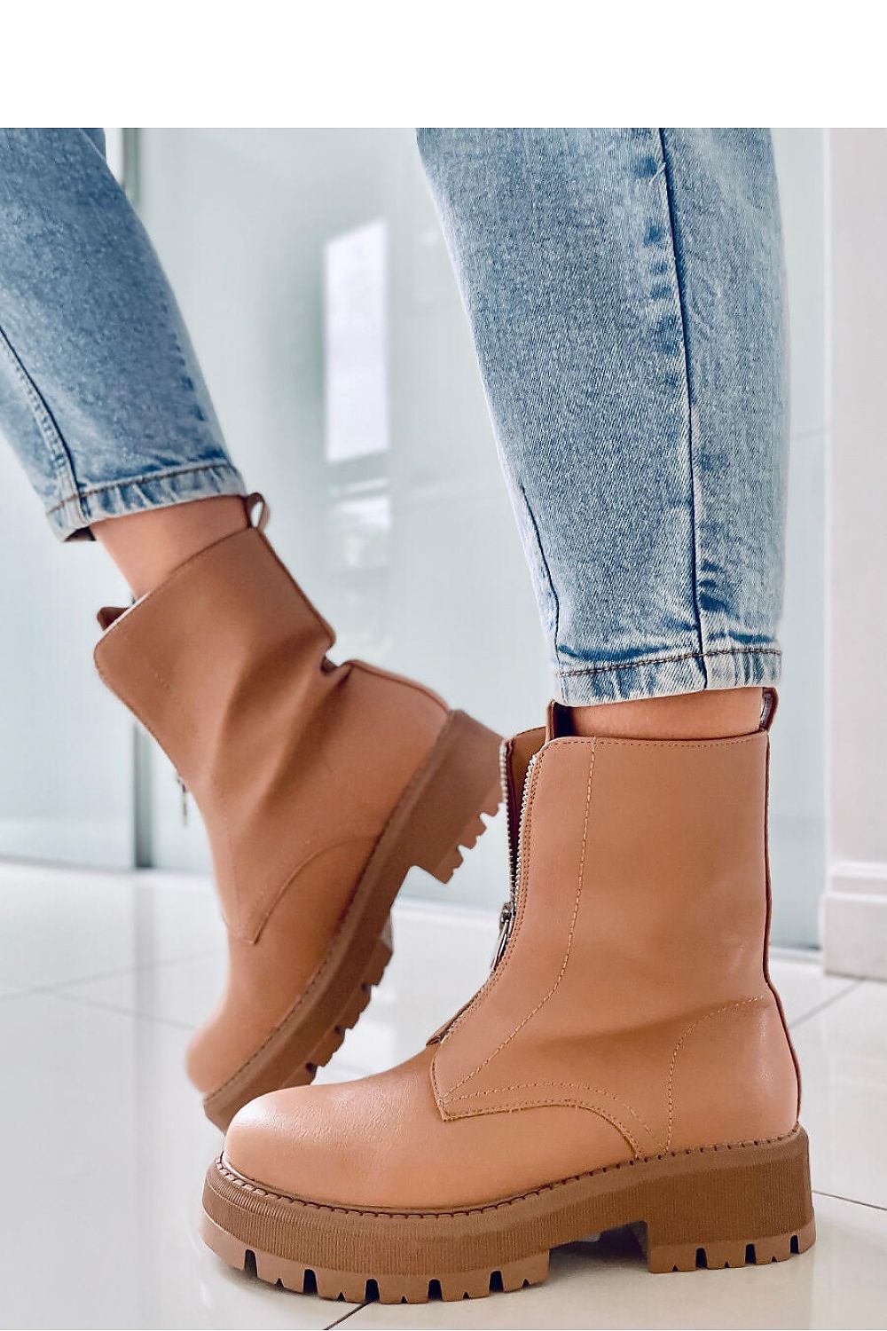 Inello Women's Military-Inspired Boots with Silver Zipper and Fur Lining - 5cm Heel