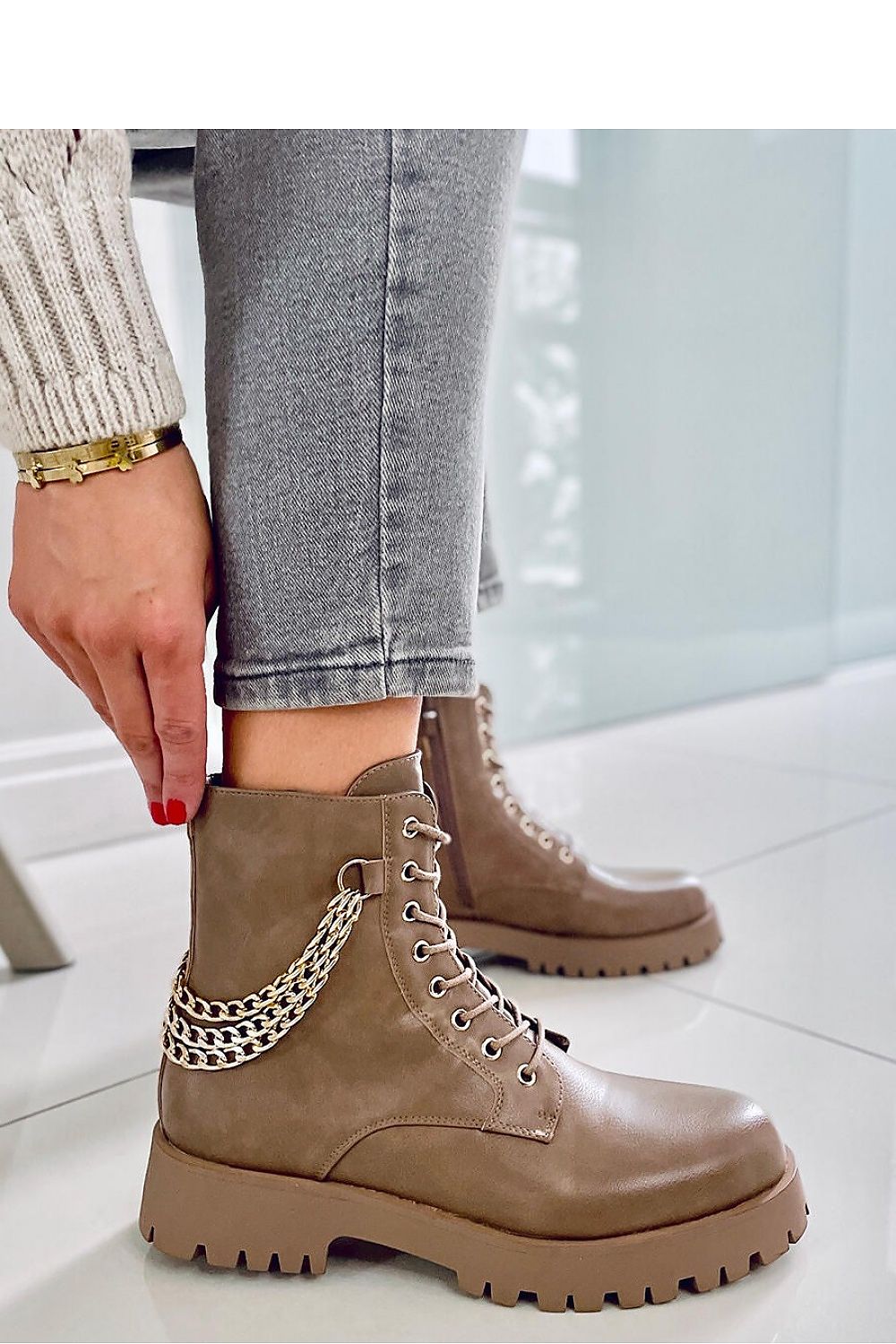 Chic Women's Lace-Up Boots Inello With Stylish Chains And Eco Leather