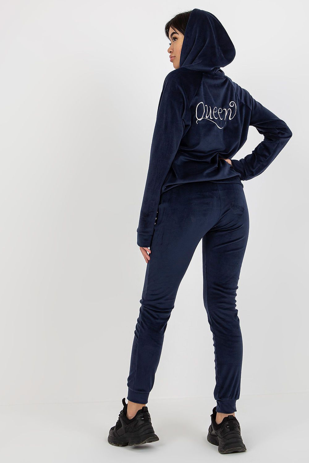 Ladies' Velour Sweatshirt And Pants Set With Embroidery - Hooded Long Sleeve And Tie-Waist Trousers