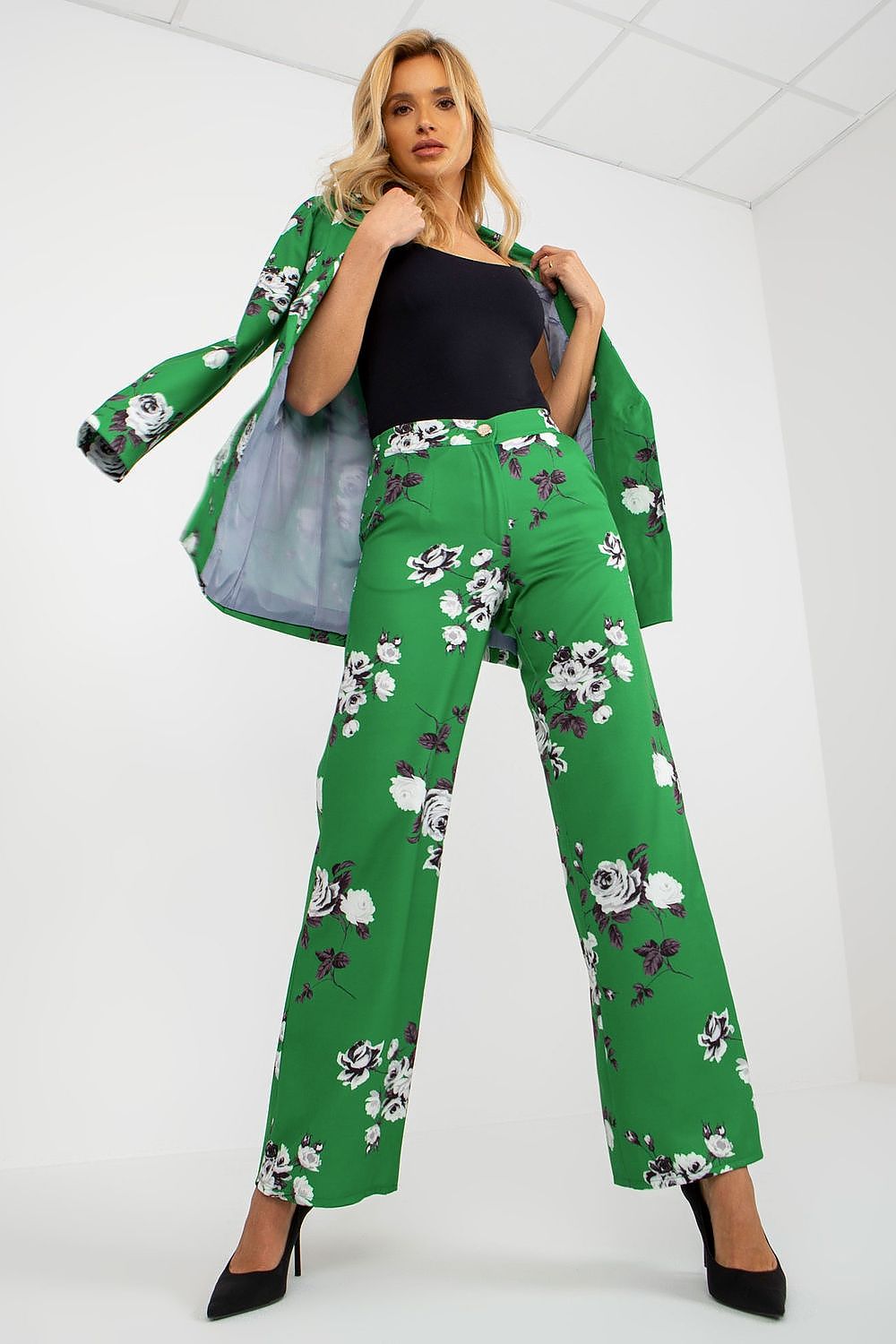 Elegant High-Waisted Women’s Wide-Leg Trousers by Lakerta - Comfortable Cotton Blend