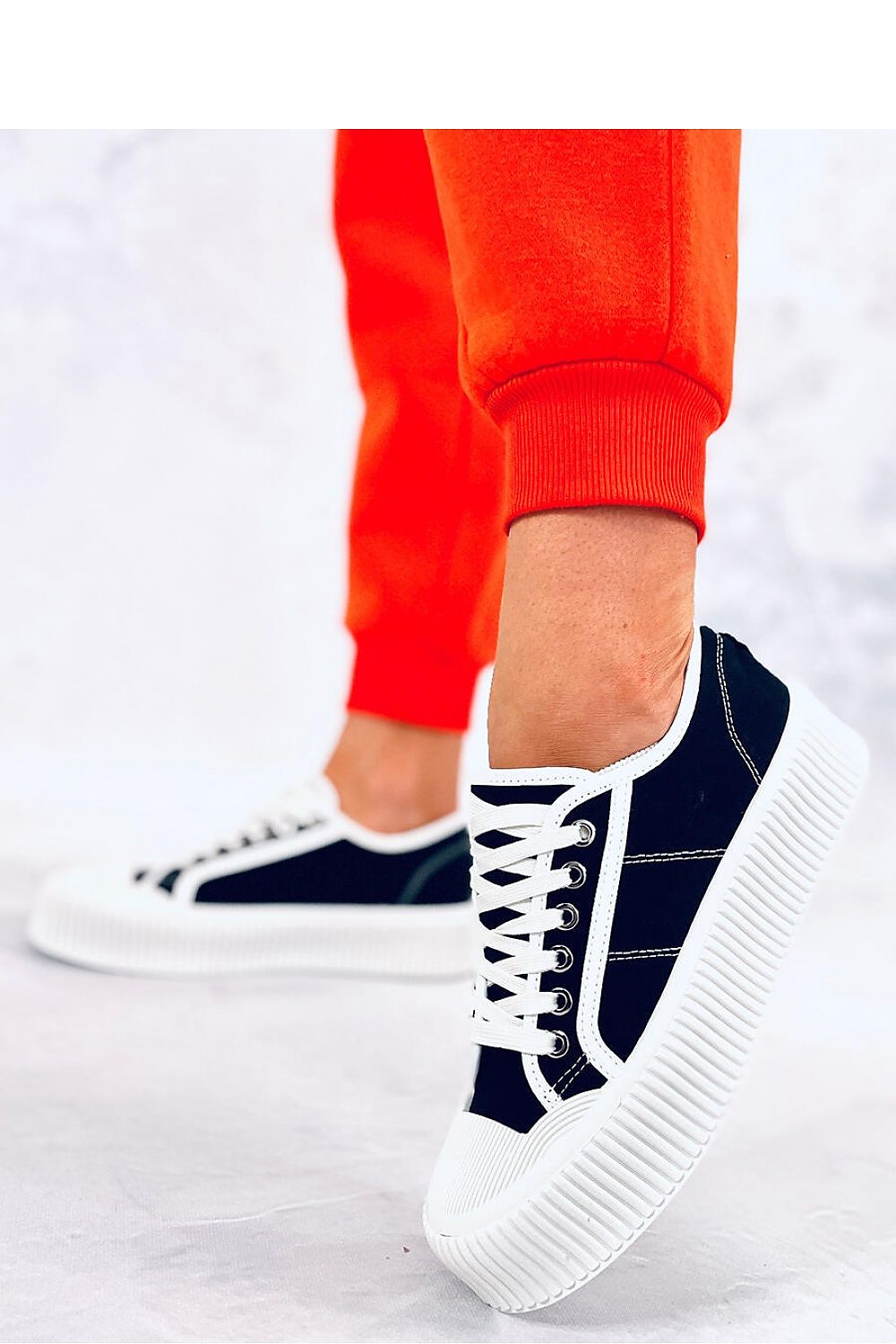 Inello Platform Sneakers for Women - Stylish 4cm High Sole, Exceptional Comfort & Fit