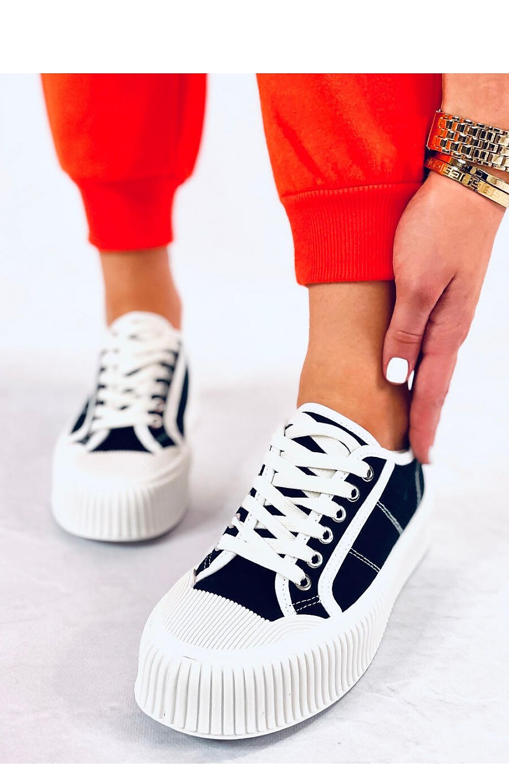 Inello Platform Sneakers for Women - Stylish 4cm High Sole, Exceptional Comfort & Fit