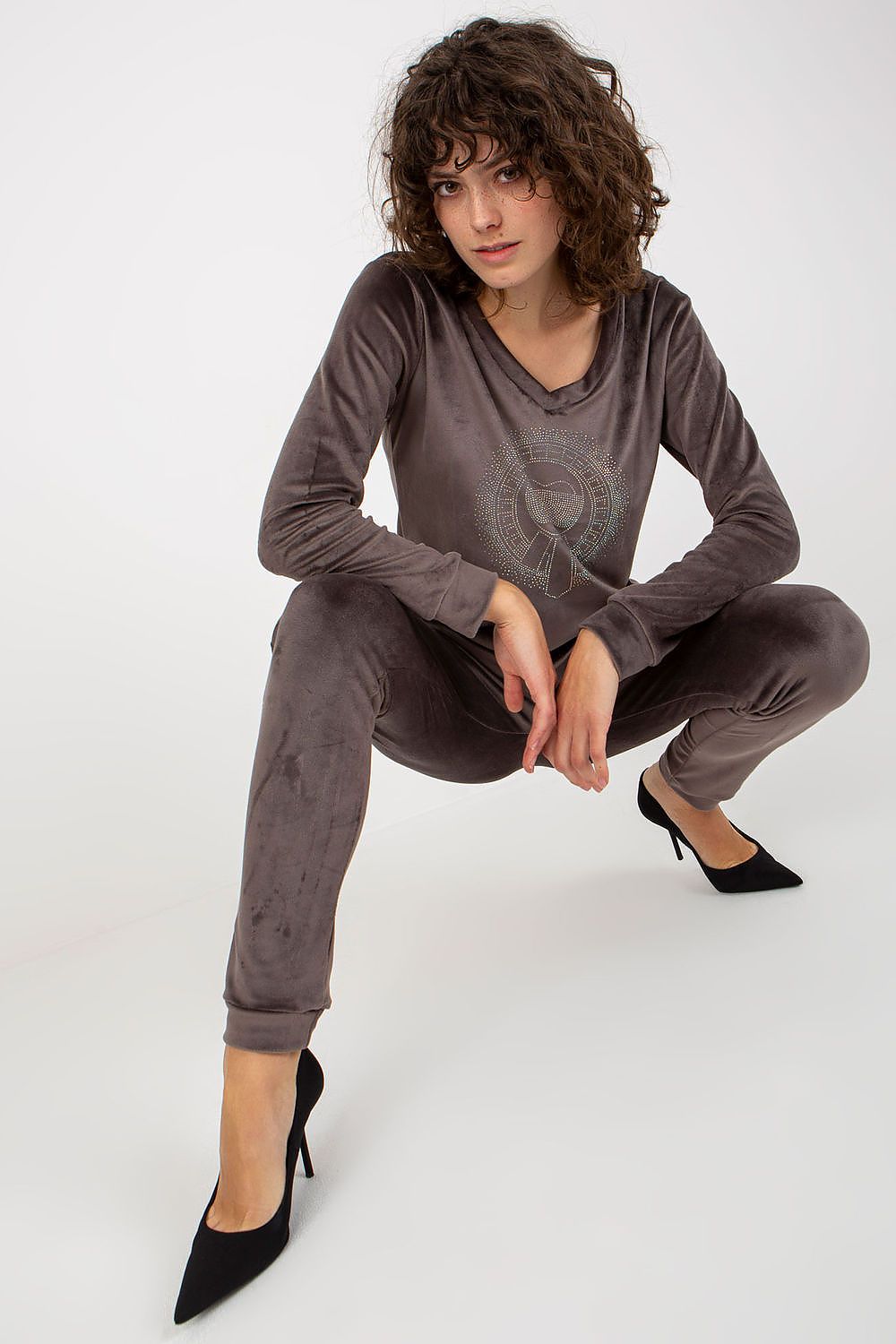 Luxury Velour Blouse And Pants Set With Heart Neckline And Tie Waist - Elegant Comfort