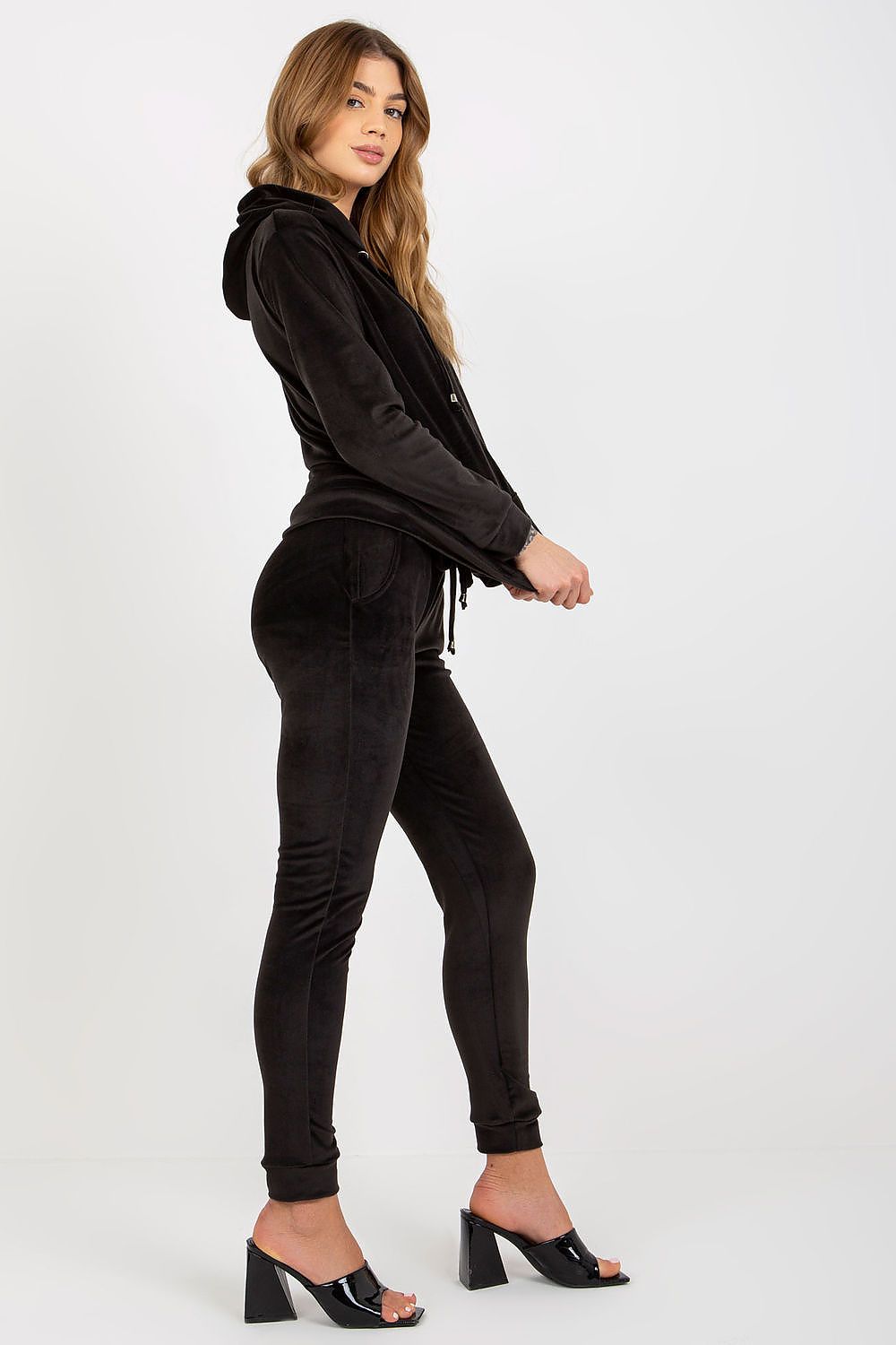 Luxurious Velour Loungewear Set: Hooded Sweatshirt & Long Pants with Pockets
