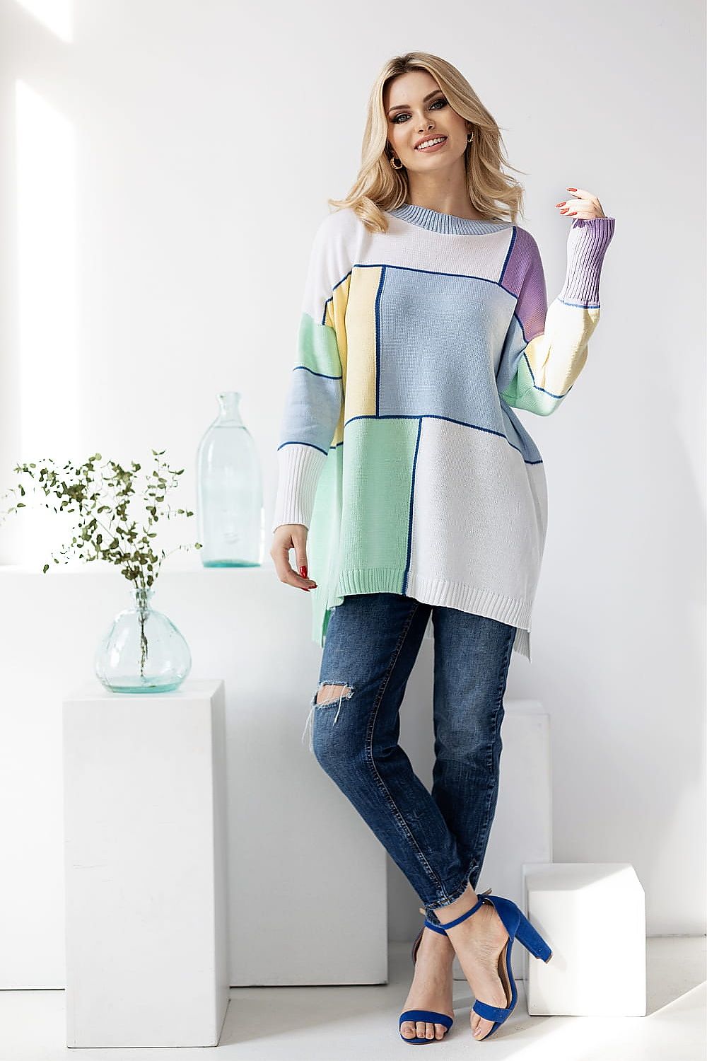 PeeKaBoo Colour Block Loose-Fitting Sweater with Long Sleeves – Elegant Acrylic and Cotton Blend