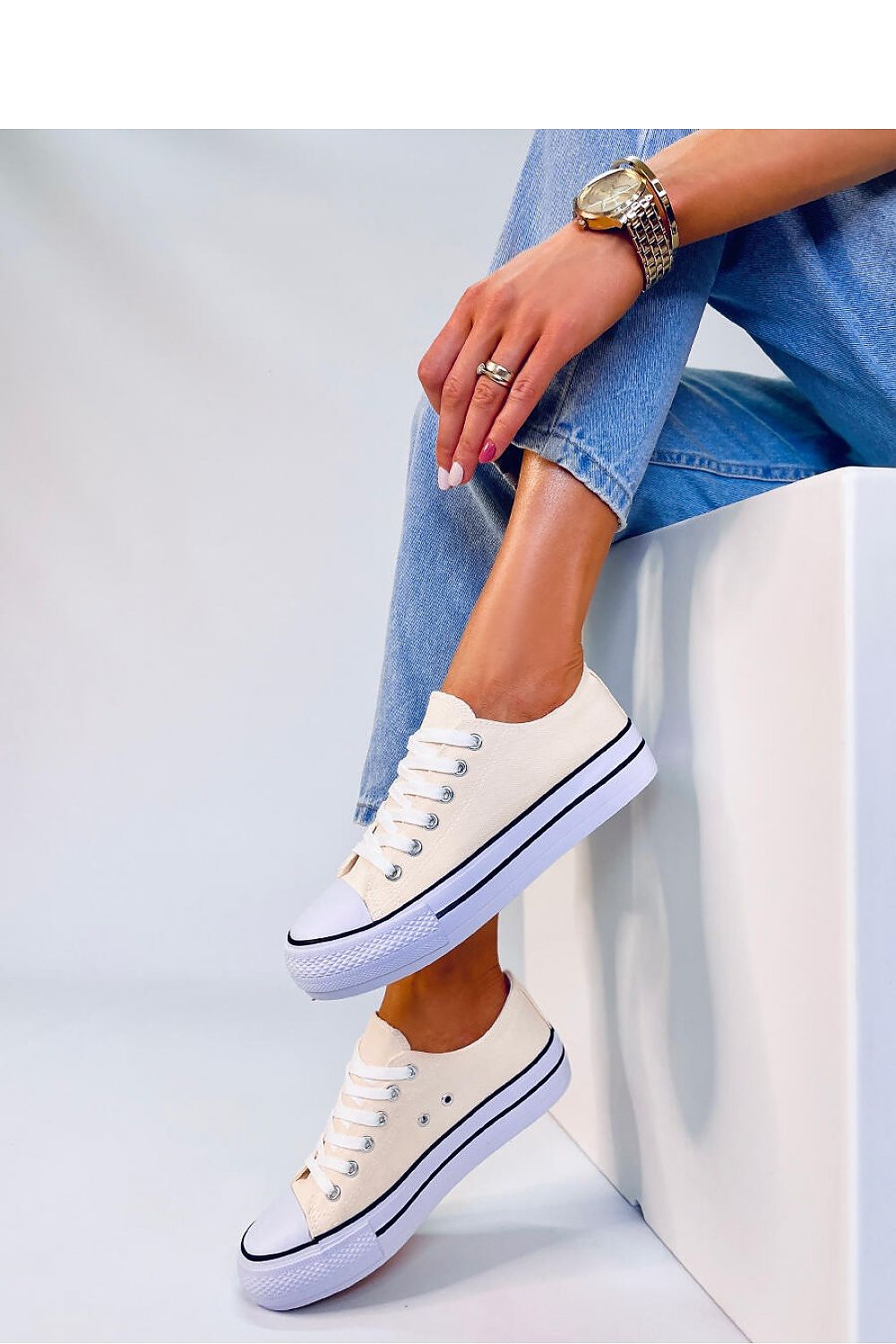 Classic Women's Inello Sneakers – Comfortable Chic Design with 3cm High Sole