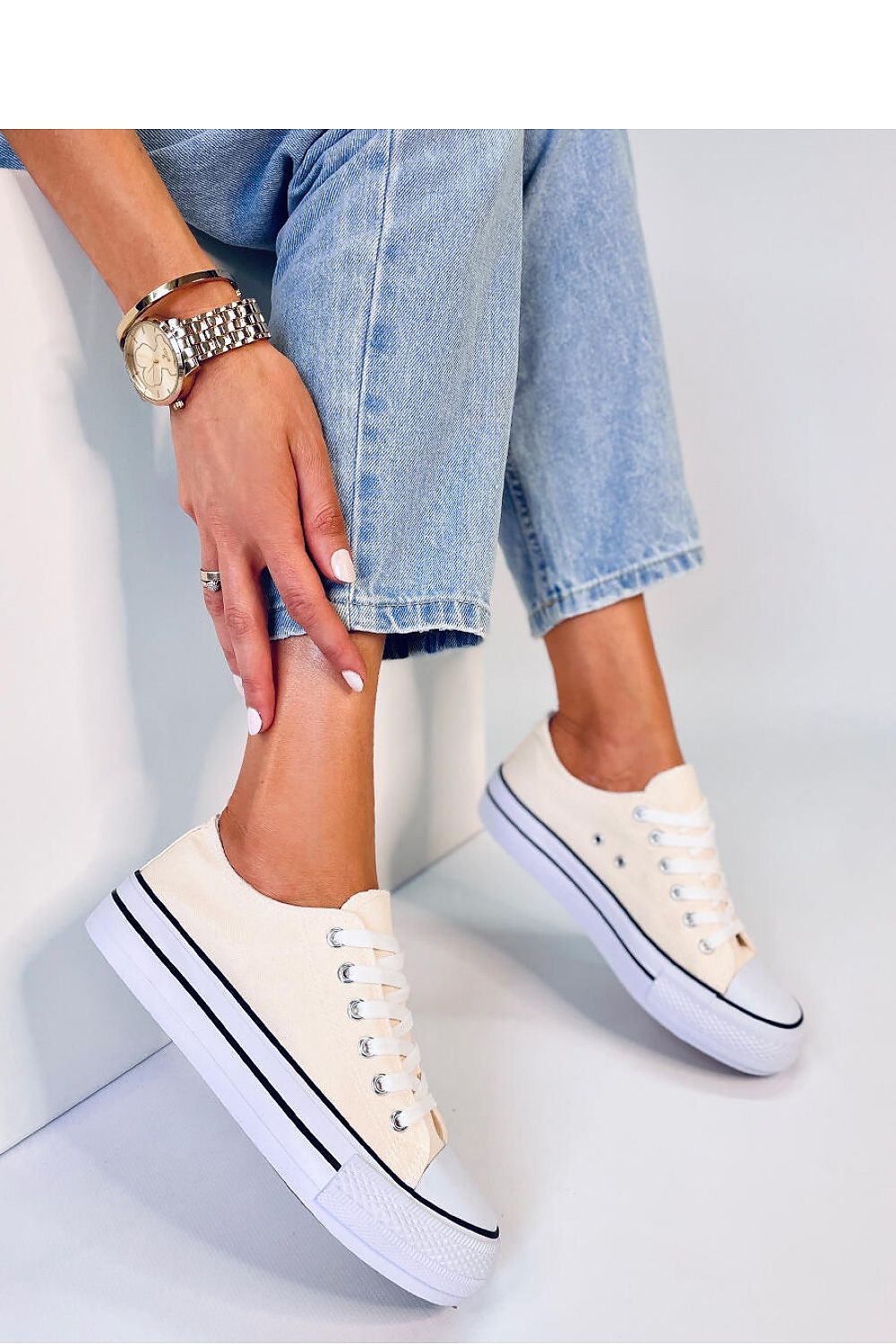Classic Women's Inello Sneakers – Comfortable Chic Design with 3cm High Sole
