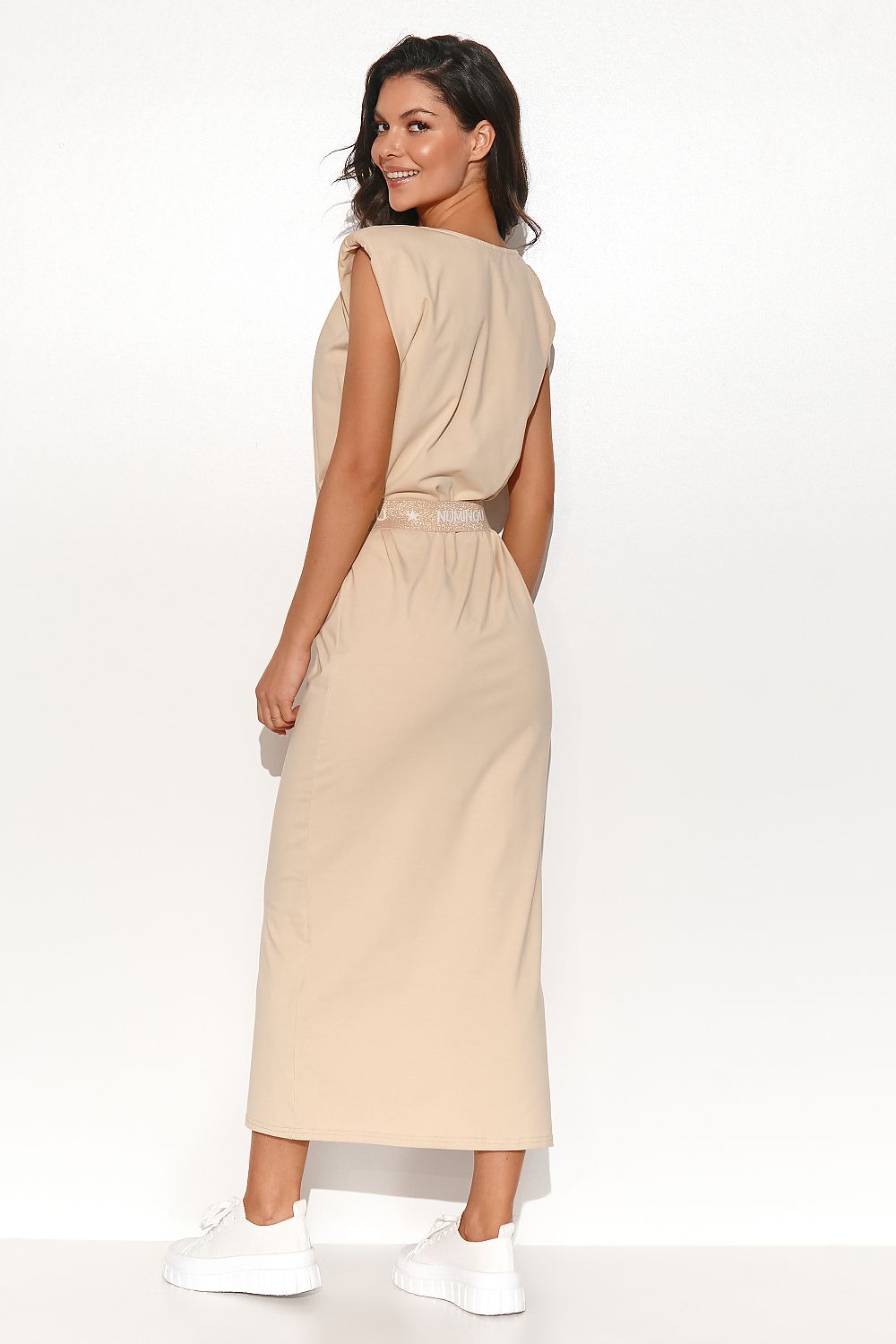 Elegant Long Numinou Dress with Slit, Belt, and Short Padded Sleeves - Versatile Casual Fashion