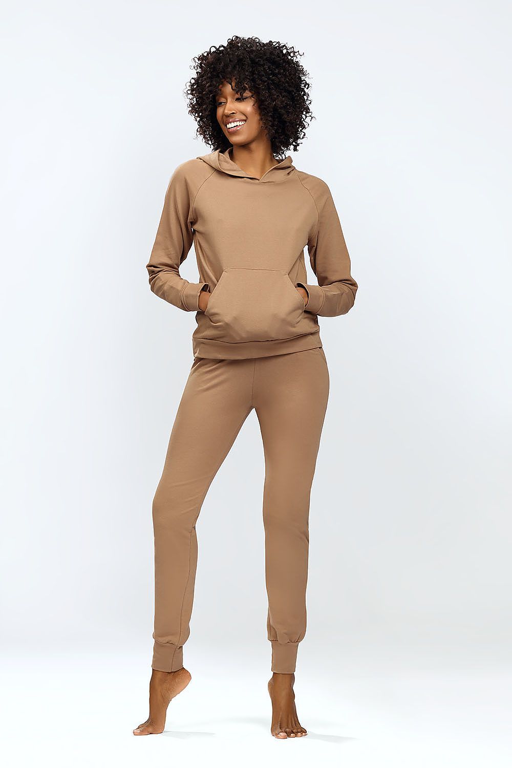 DKaren Luxury Hoodie and Classic Sweatpants Set – Comfortable Homewear with Front Pocket