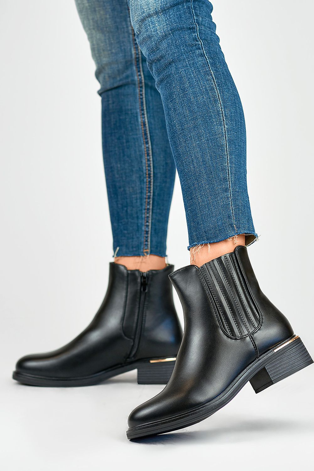 PRIMO Elegant Eco Leather Ankle Boots with 13 cm Upper and 4 cm Heel - Perfect for Autumn/Winter