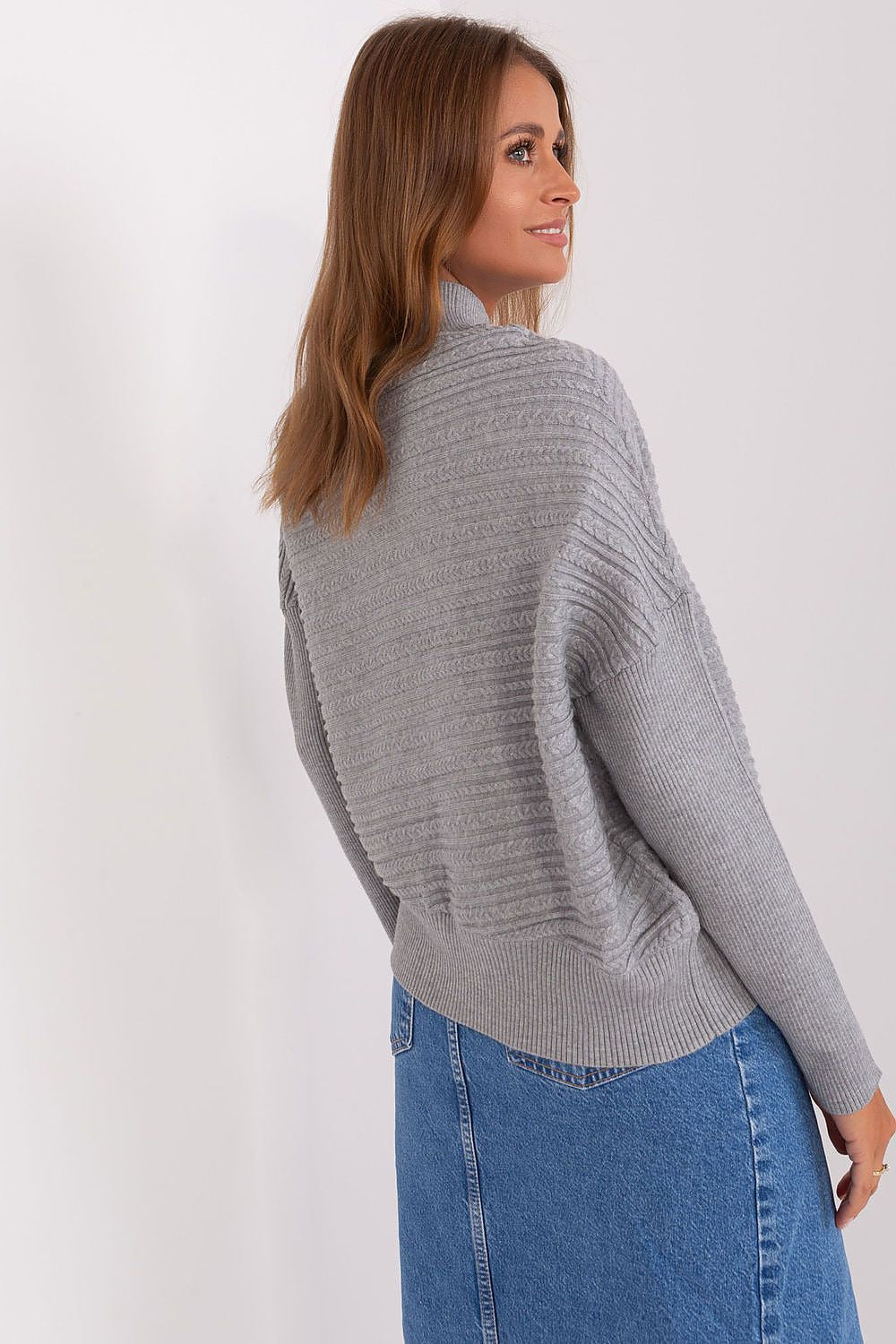 Luxurious Women's Variegated Knit Sweater with Low Turtleneck and Long Sleeves - Casual Style